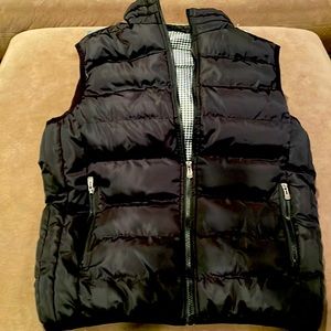 Brand new, Ladies, XL black vest,